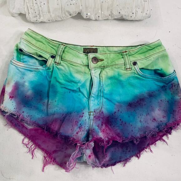 - CASLON TIE DYE STRETCH DENIM CUTOFFS SHORTS 6P - Picture 1 of 9
